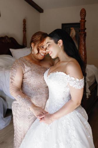 VALENTINA-Y-SU-PRIMOGENITA